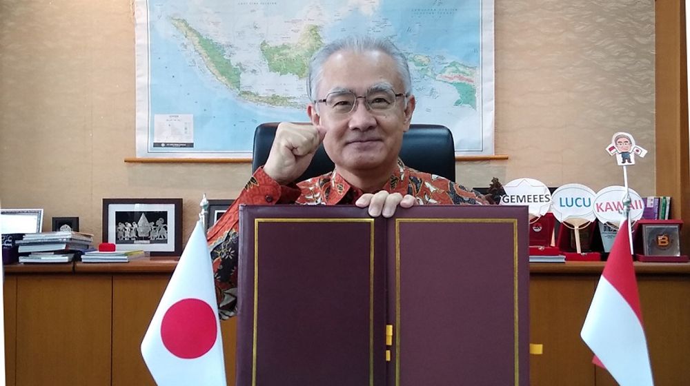 <p>Penyerahan pinjaman senilai 50 miliar yen setara Rp6,87 trilun dan bantuan hibah sebanyak 2 miliar yen setara Rp274,72 miliar diserahkan oleh Duta Besar Jepang untuk Indonesia Masafumi Ishii. / id.emb-japan.go.jp</p>
