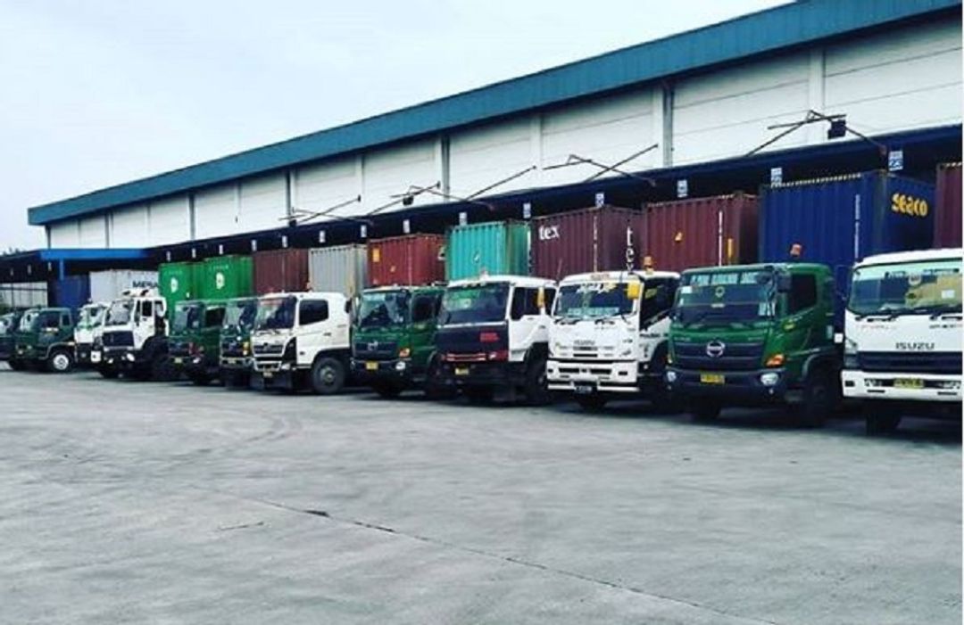 <p>PT Prima Globalindo Logistik Tbk. segera IPO. / Instagram @forwarder_logistic</p>
