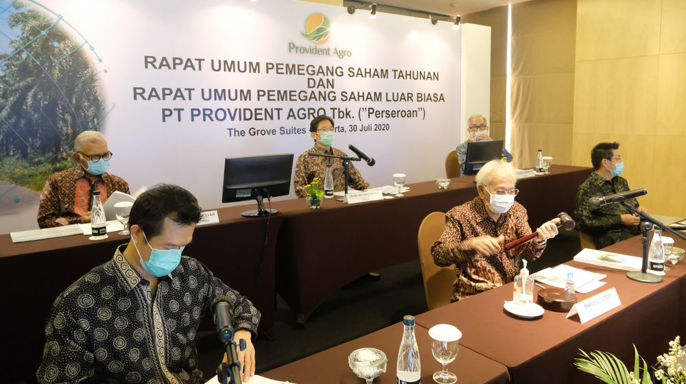 <p>Suasana Rapat Umum Pemegang Saham Tahunan dan Luar Biasa (RUPST dan RUPSLB) di Jakarta, Kamis, 30 Juk8 2020. Sepanjang 2019 lalu, Provident fokus menerapkan kebijakan efisiensi biaya operasional serta mengoptimalkan produksi perkebunan. Berkat penerapan kebijakan tersebut, PALM berhasil mencatatkan kenaikan pendapatan 25% pada Semester I-2020 menjadi Rp 121,28 miliar dibandingkan periode yang sama sebelumnya sebesar Rp 97,12 miliar. Laba bersih PALM juga melonjak 142% menjadi Rp 17,05 miliar. Foto: Ismail Pohan/TrenAsia</p>