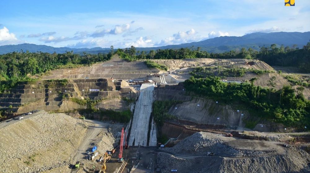 <p>Proses pembangunan Bendungan Kuwil Kawangkoan di Minahasa Utara, Sulawesi Utara. / Dok. Kementerian PUPR</p>

