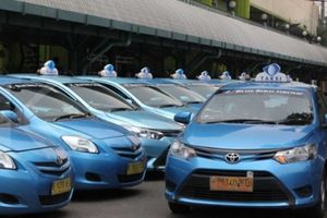 <p>Taksi Bluebird/foto: travel 7 saudara</p>