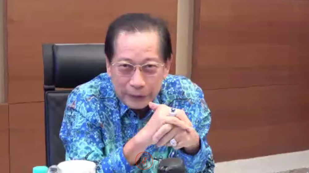 <p>Direktur Utama PT Bank Central Asia (BCA) Jahja Setiatmadja. Hingga saat ini, total yang telah didonasikan BCA untuk penanganan COVID-19 di Indonesia mencapai kurang lebih Rp19 miliar. / TrenAsia</p>
