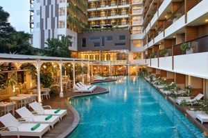 <p>fasilitas kolam renang PHM Hotels. / phm-hotels.com</p>