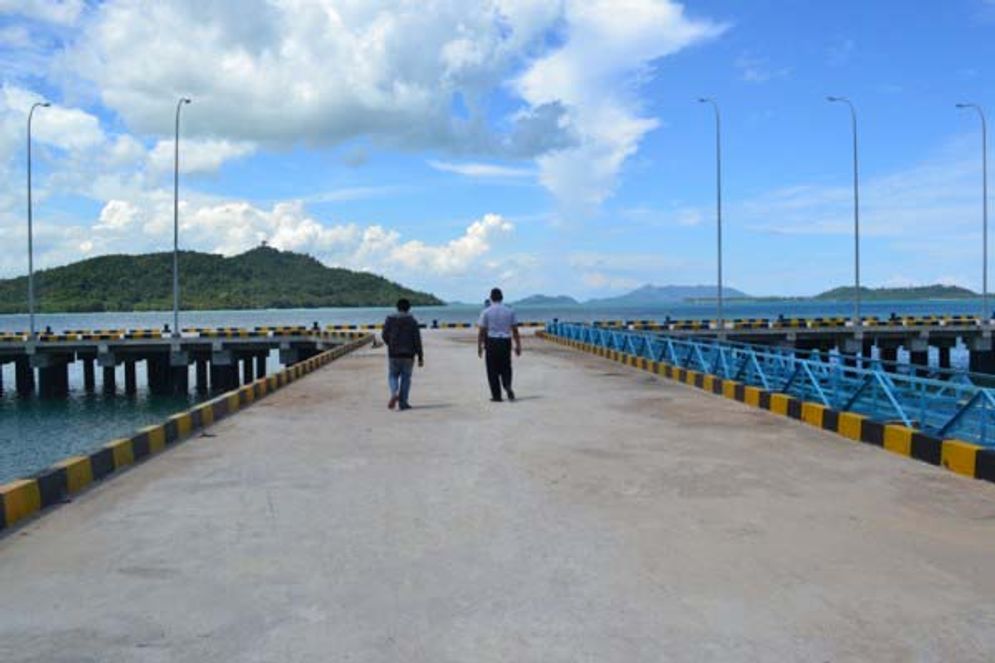 Pelabuhan Teluk Patang Pasaman Barat/Foto: ANTARA