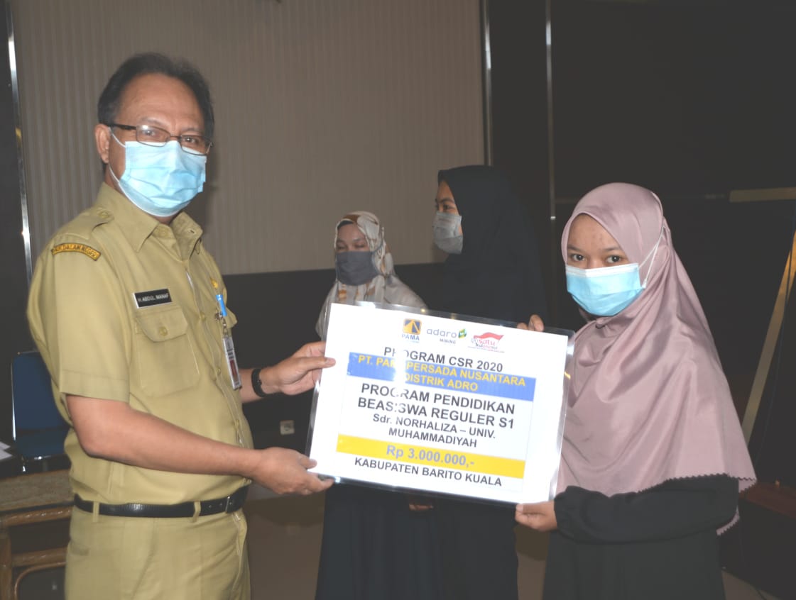 penyerahan beasiswa