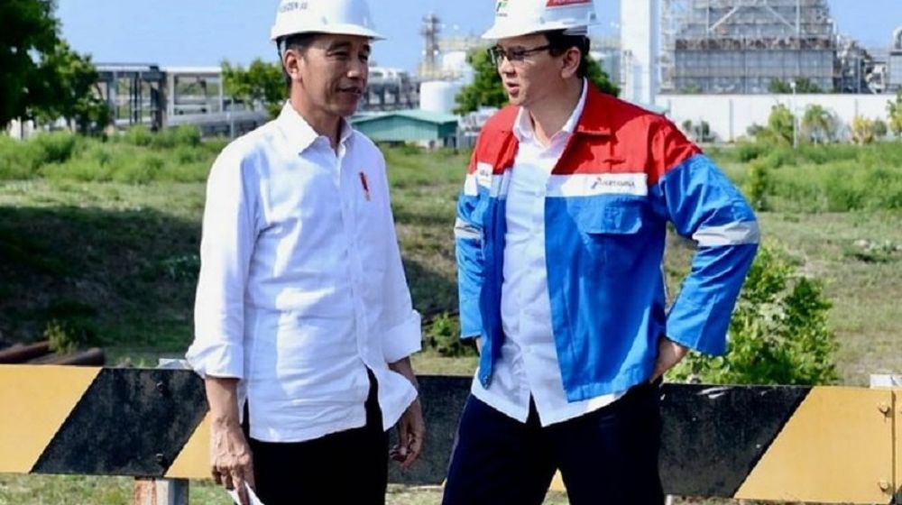 <p>Presiden Joko Widodo (Jokowi) dengan Komisaris Utama PT Pertamina (Persero) Basuki Tjahaja Purnama (Ahok). / Instagram @basukibtp</p>
