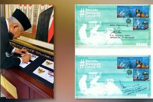 <p>Wakil Presiden Ma’ruf Amin saat menandatangani peluncuran empat seri prangko khusus HUT ke-75 RI. / Kominfo.go.id</p>
