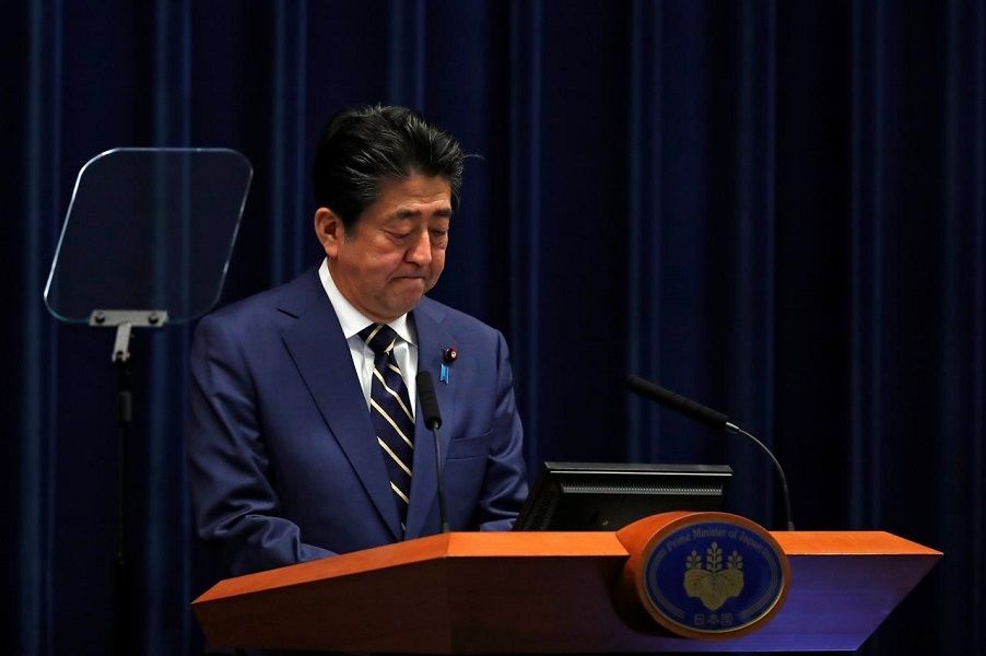 <p>Perdana Menteri Jepang Shinzo Abe mengundurkan diri. / Reuters</p>
