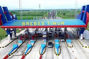 Proyek exit tol Brebes Timur yang dibangun oleh PT Waskita Karya Toll Road, anak usaha PT Waskita Karya (Persero) Tbk (WSKT) / Facebook Waskita Karya