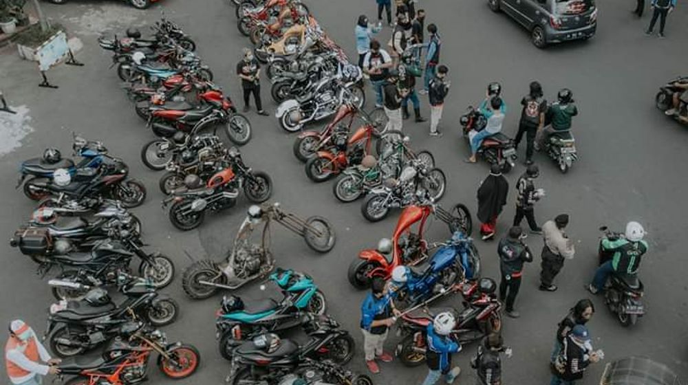 <p>Sejumlah komunitas anak motor yang tergabung dalam Bold Riders tengah berkumpul dalam sebuah acara beberapa waktu lalu. / Istimewa</p>
