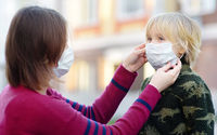 <p>Penggunaan masker pada anak/Foto:University of Nevada</p>
