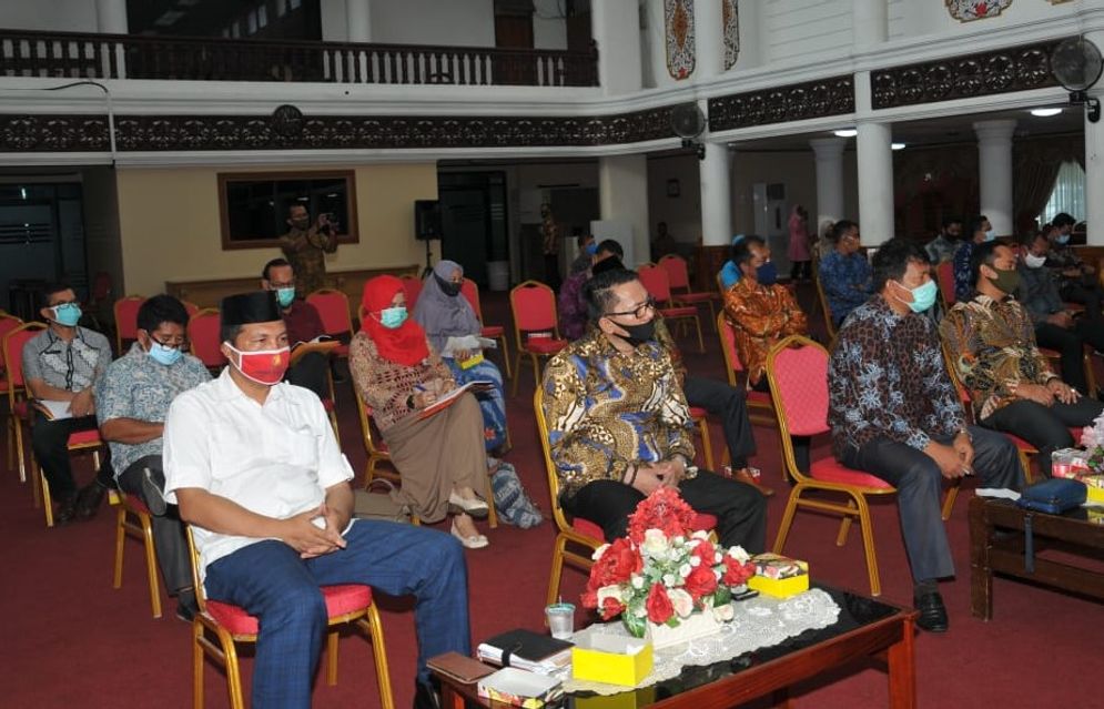 Pemerintah Kabupaten Kepulauan Mentawai melakukan audiensi bersama Gubernur Sumatera Barat Irwan Prayitno di Padang/Foto: ist