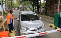 Pembayaran parkir non tunai di RS Dr Kariadi Semarang