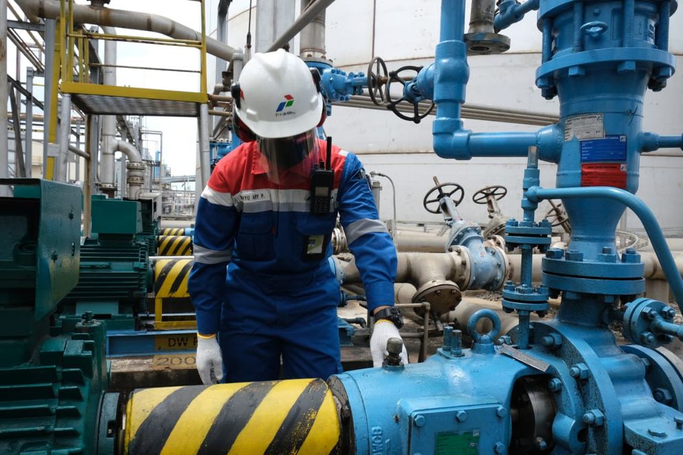 Kilang biji plastik Pertamina Plaju