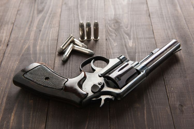 Pistol ilustrasi