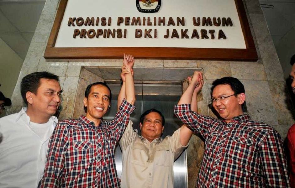 <p>Joko Widodo (Jokowi), Basuki Tjahaja Purnama (Ahok) saat menjadi calon Gubernur dan Wakil Gubernur DKI Jakarta diantarkan oleh Ketua Umum Gerindra Prabowo Subianto / Foto Antara </p>
