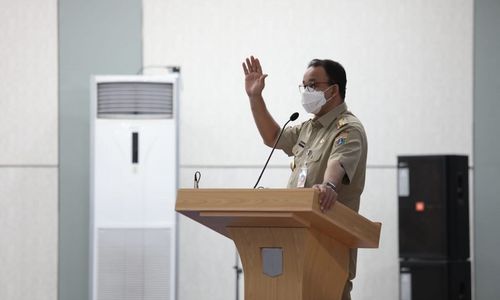 <p>Gubernur DKI Jakarta Anies Rasyid Baswedan / Facebook @aniesbaswedan</p>
