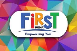 <p>First Media adalah jaringan internet dan televisi berlangganan milik Grup Lippo / Facebook @first.sby</p>
