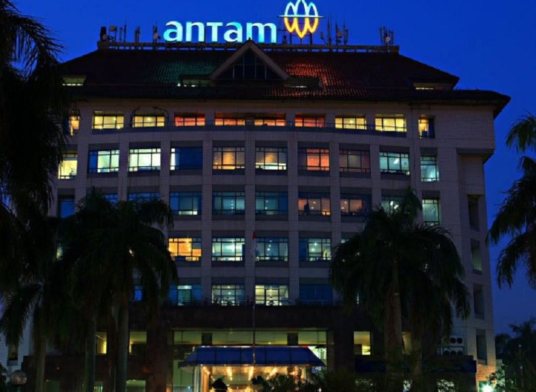 <p>Gedung BUMN PT Aneka Tambang (Persero) Tbk alias Antam / Facebook @OfficialAntam</p>
