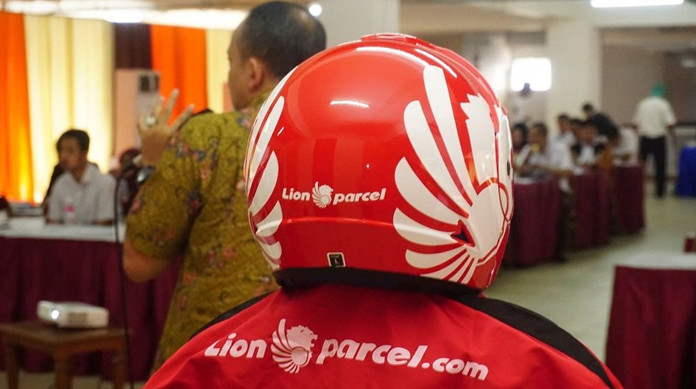 <p>Jasa pengiriman barang Lion Parcel milik Lion Air Group / Facebook @lionparcelid</p>
