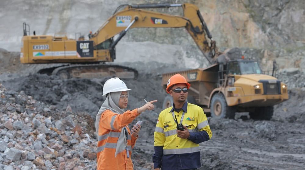 <p>Tambang emas Martabe milik PT Agincourt Resources, anak usaha PT United Tractors Tbk (UNTR) dari Grup Astra / Agincourtresources.com</p>
