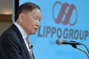 <p>Konglomerat pemilik Grup Lippo Mochtar Riady / Nikkei</p>
