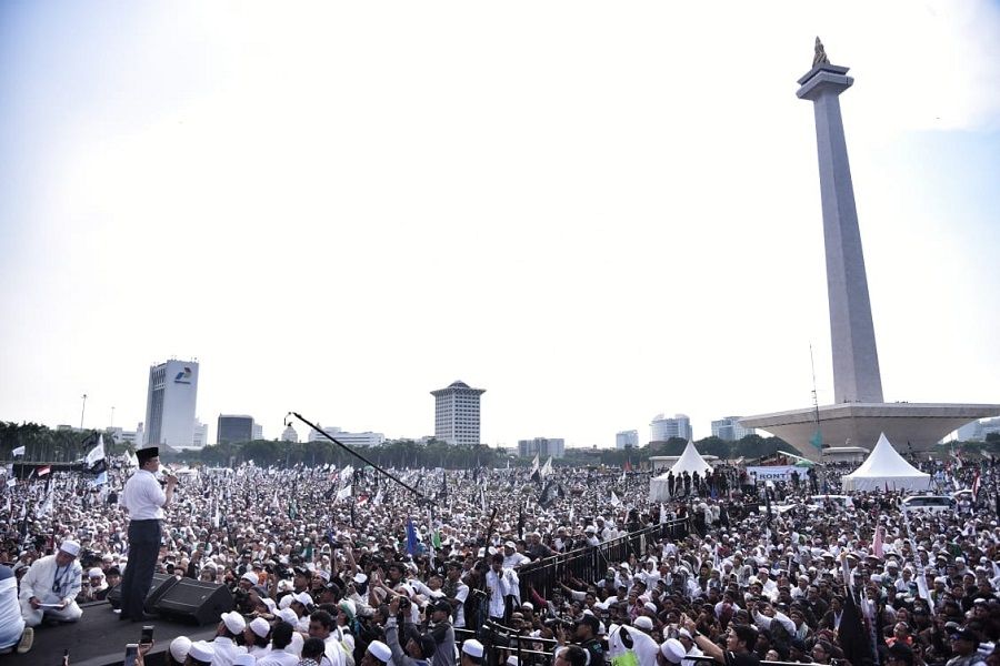 <p>Monumen Nasional (Monas) ditutup untuk umum seiring diberlakukannya PSBB terbaru / Facebook @aniesbaswedan</p>
