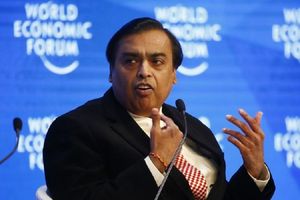 <p>Pemilik perusahaan minyak dan gas bumi asal India Reliance Industries Mukesh Ambani menjadi orang terkaya di India dan Asia versi majalah Forbes 2020 / Reuters</p>

