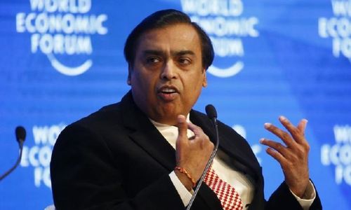 <p>Pemilik perusahaan minyak dan gas bumi asal India Reliance Industries Mukesh Ambani menjadi orang terkaya di India dan Asia versi majalah Forbes 2020 / Reuters</p>
