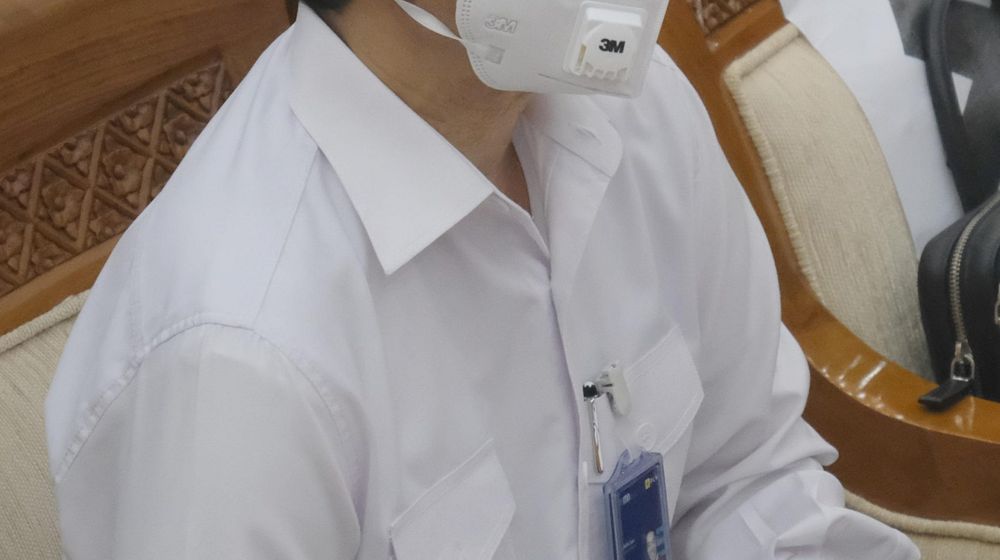 <p>Direktur Utama PLN, Zulkifli Zaini mengikuti rapat dengar pendapat dengan Komisi VI DPR di komplek Parlemen, Senayan, Jakarta, Rabu, 9 September 2020. Rapat dengar pendapat dengan dirut ini membahas penyertaan modal negara Tahun 2021. Foto: Ismail Pohan/TrenAsia</p>
