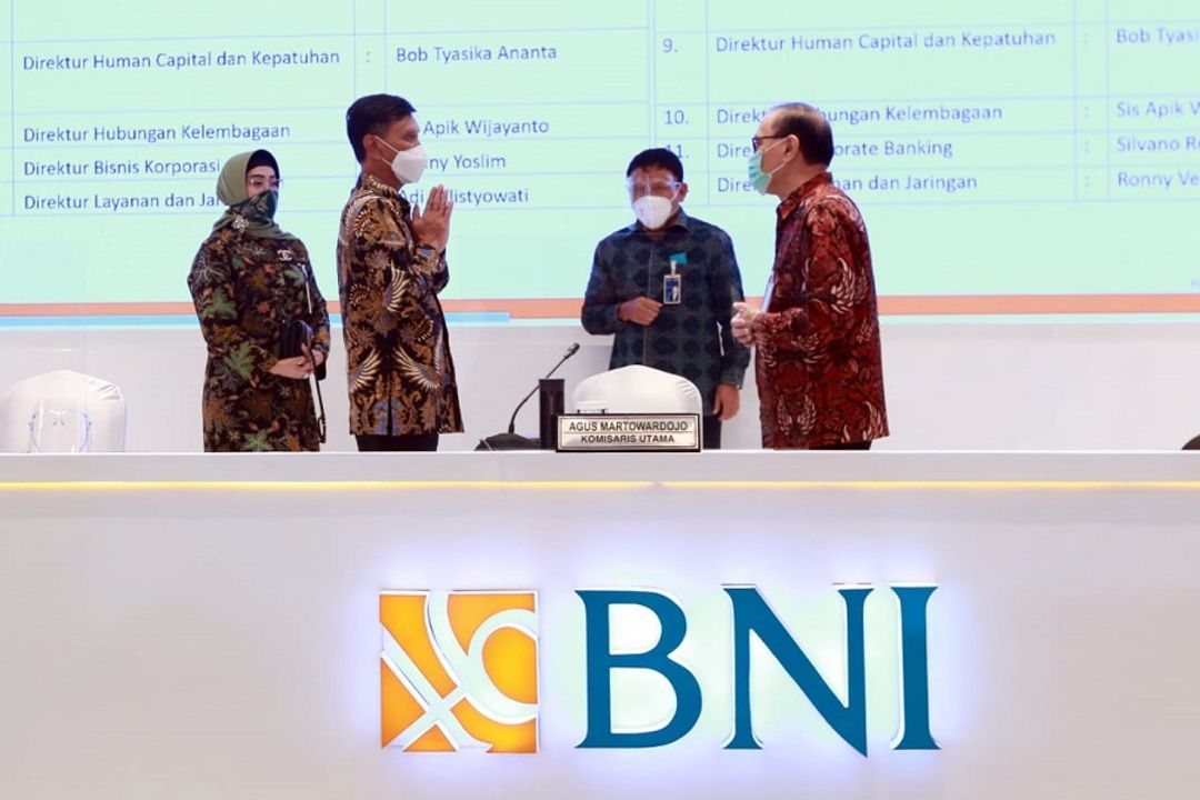 <p>Rapat Umum Pemegang Saham Luar Biasa (RUPSLB) pada 2 September 2020 memutuskan Direktur Utama PT Bank Negara Indonesia (Persero) Tbk atau BNI Herry Sidharta dan diganti dengan Direktur Utama PT Bank Mandiri (Persero) Tbk Royke Tumilaar. / Dok. BNI</p>
