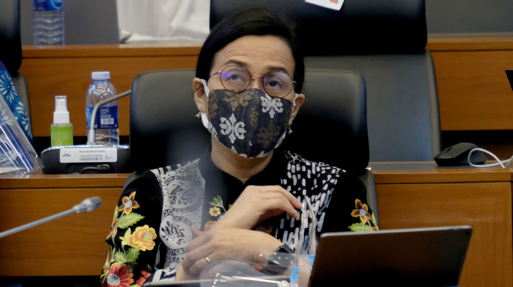 <p>Menteri Keuangan, Sri Mulyani Indrawati mengikuti rapat kerja dengan Badan Anggaran DPR di komplek Parlemen, Senayan, Jakarta, Senin, 7 September 2020. Rapat kerja tersebut membahas Laporan dan Pengesahan hasil Panja Pembahasan RUU Pertanggungjawaban atas Pelaksanaan (P2) APBN TA 2019. Foto: Ismail Pohan/TrenAsia</p>
