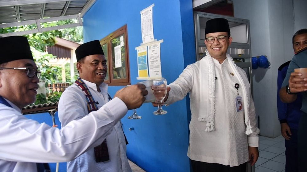 <p>Gubernur DKI Jakarta Anies Baswedan dan Sekda DKI Saefullah / Facebook @aniesbaswedan</p>
