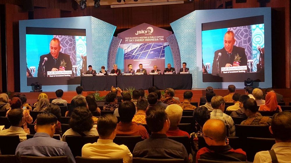 <p>Paparan publik emiten energi panel surya PT Sky Energy Indonesia Tbk (JKSY) / Facebook @skyenergyindonesia</p>