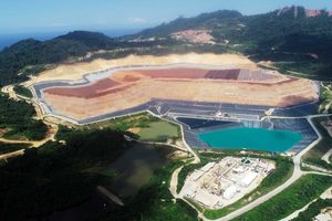<p>Tambang Emas Tujuh Bukit Banyuwangi PT Merdeka Copper Gold Tbk (MDKA) milik konglomerat Edwin Soeryadjaja, Garibaldi Thohir, dan Sandiaga Uno / Merdekacoppergold.com</p>
