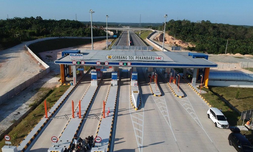 <p>Gerbang Tol Pekanbaru-Dumai yang baru saja diresmikan secara virtual oleh Presiden Joko Widodo / Pu.go.id</p>
