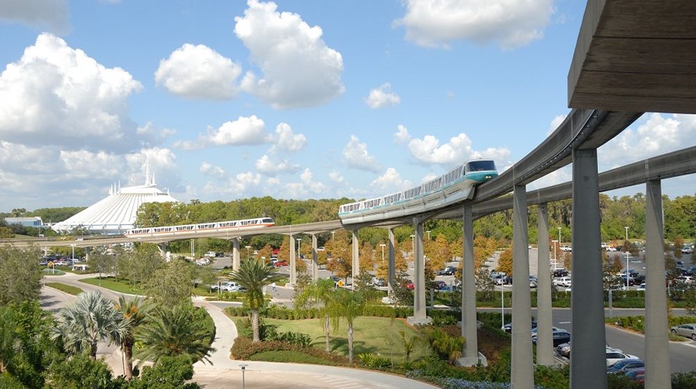 <p>Ilustrasi transportasi massal monorel / Pixabay</p>
