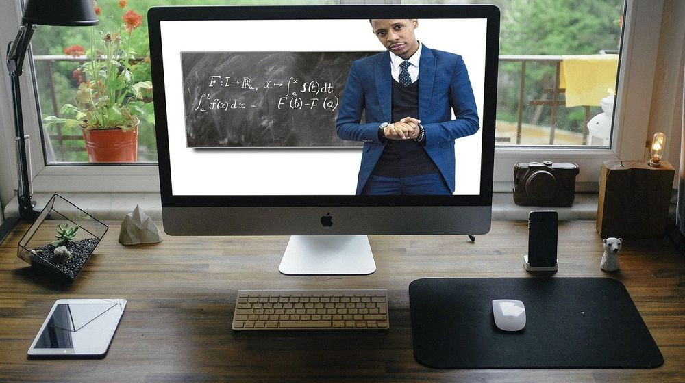 <p>Ilustrasi Belajar Online / Pixabay.com</p>
