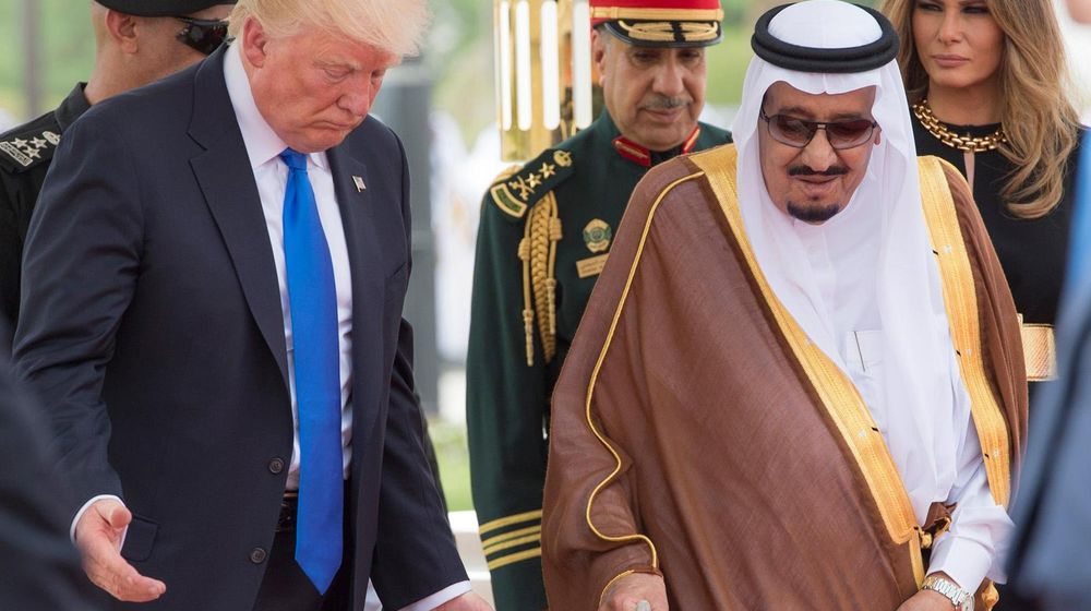 <p>Donald Trump dan Raja Salman/Foto:Independent</p>
