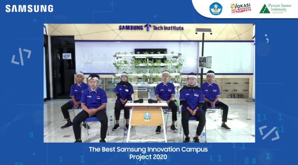 Tim dari SMKN 1 Geger Madiun yang dinobatkan sebagai The Best SIC Project 2020. 