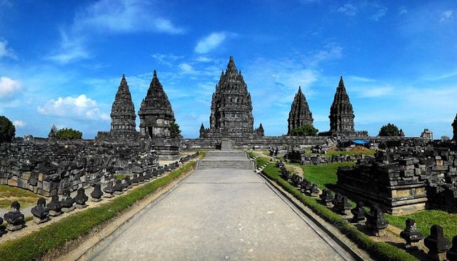 Candi Prambanan