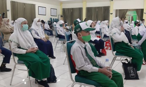 Siswa-siswi madrasah berbagai jenjang siap mengikuti Kompetisi Sains Madrasah Online 2020.