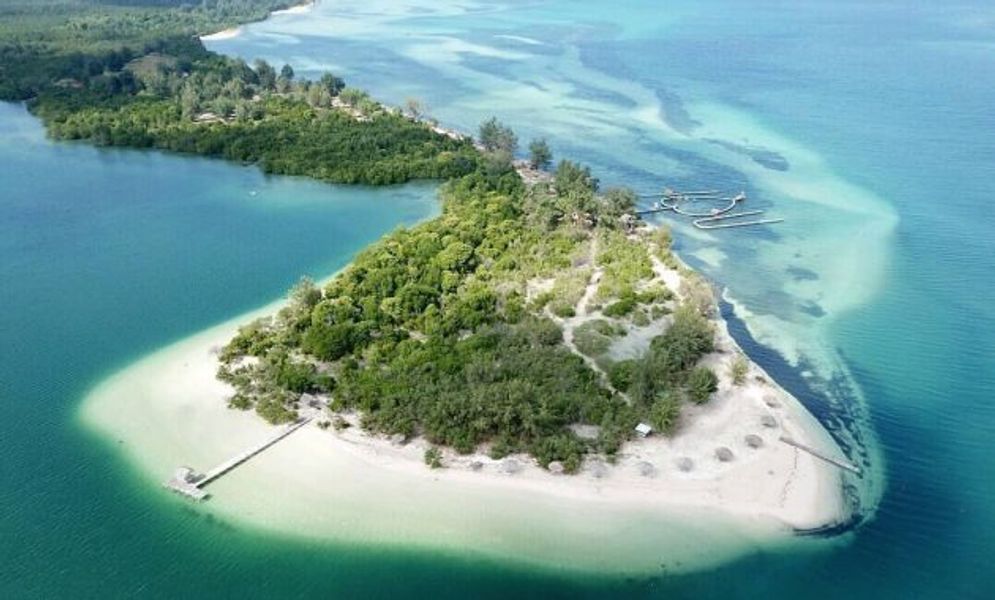 Pulau Kangen di Jawa Timur yang semakin terang dengan usaha yang dilakukan PLN