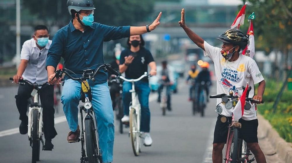 <p>Gubernur DKI Jakarta Anies Baswedan mencabut rem darurat PSBB Ketat menjadi PSBB transisi / Facebook @aniesbaswedan</p>
