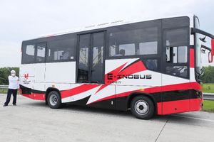 <p>Bus listrik E-INOBUS merupakan kerja sama PT INKA (Persero) dengan Tron-E dari Taiwan dan Piala Mas dari Malang / Dok. INKA</p>