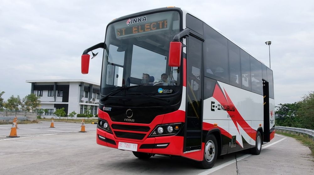 <p>Bus listrik E-INOBUS merupakan kerja sama PT INKA (Persero) dengan Tron-E dari Taiwan dan Piala Mas dari Malang / Dok. INKA</p>