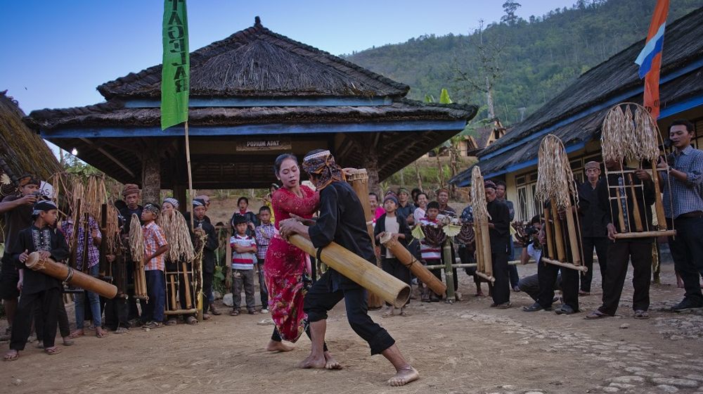 <p>Pertunjukkan musik di Kampung Adat Ciptagelar di Sukabumi Jawa Barat / Genpijabar.org</p>

