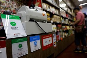 <p>Dompet digital WeChat Pay dan Alipay asal China / Reuters</p>