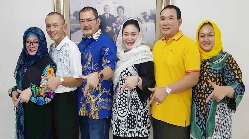 <p>Keluarga Cendana, putra putri Presiden Soeharto / Facebook @badaruddin.picunang</p>