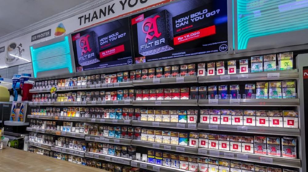 <p>Ilustrasi cukai rokok dan cukai hasil tembakau (CHT) / Shutterstock</p>
